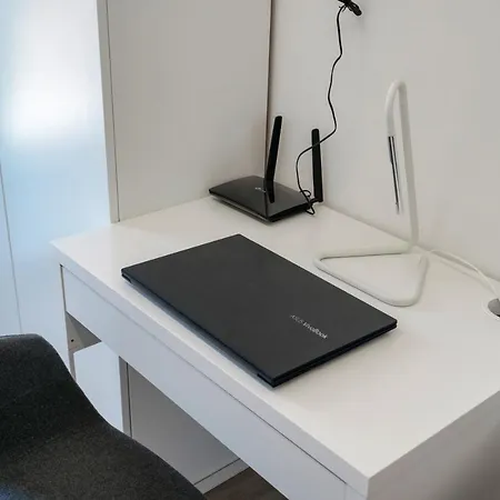 アパート Relax Luxury Sirmio - Elegante Trilocale Con Piscina A *